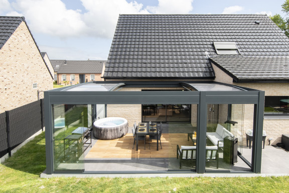 Slider pergola