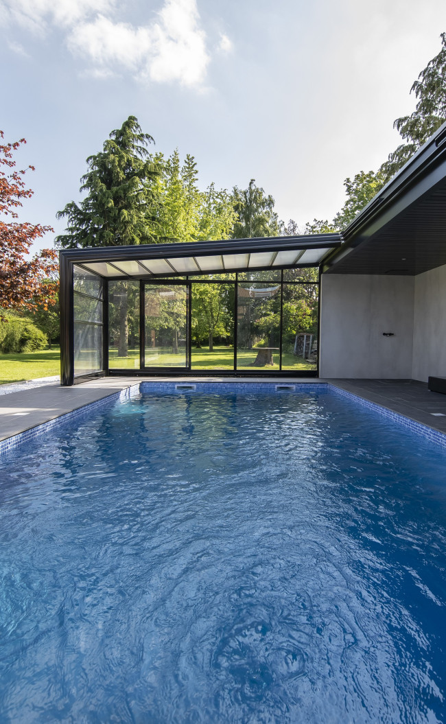 Fabricant d'abri de piscine en Belgique et dans le Nord de France (59)