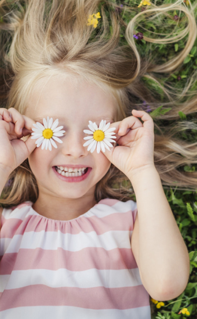 AMBIANCE_FILLE_FLEURS