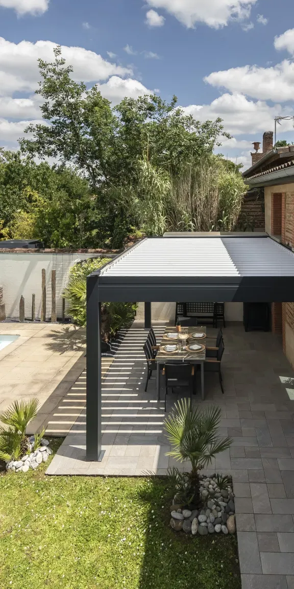 Slider pergola